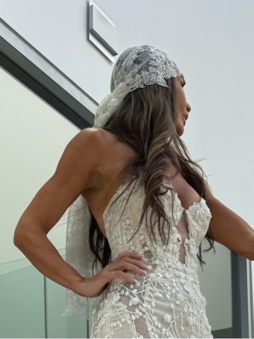 NWT Etsy Glitter Beading Lace Trim Mantilla Veil, Sparkle Bridal Veil (Handmade)